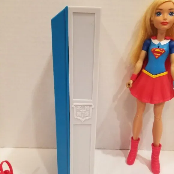 DC Super Hero Girls Supergirl, VGUC - Picture 7 of 16